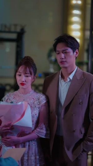 《我的经纪人开挂了》（22集）短剧免费全集速看