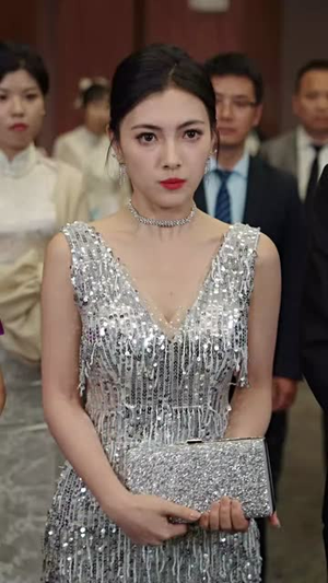 《父爱从收养开始》（64集）短剧免费全集在线速看