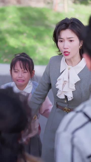 《把我女儿的学区房还回来》（60集）精彩短剧在线一追到底