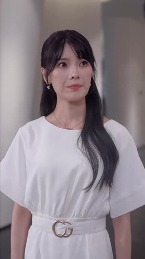 《徐秘书她蓄谋已久》（62集）一口气追完热门短剧