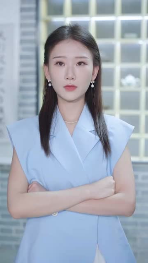 《全网直播，小姨子曝光了我的身份》（85集）免费短剧全集看过瘾