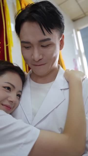 《妙手圣衣》（30集）短剧在线全集免费追看