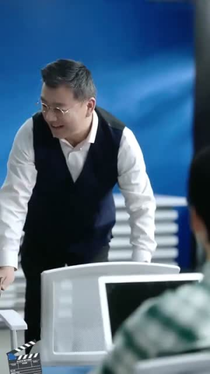 《回到未来：我是比特币之王》（50集）免费看短剧全集过瘾