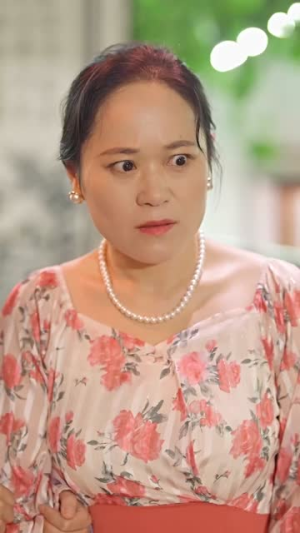 《新：离婚后，我被前夫舅舅宠坏了》（100集）在线短剧全集欢乐看