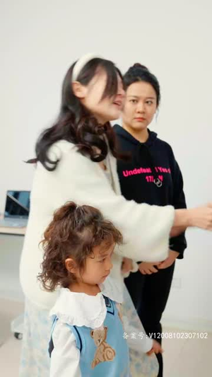 《甜宠龙凤胎总裁爹地跑不掉》（80集）短剧全集在线爽快看