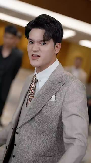 《荆棘王冠之黑暗荣耀》（70集）畅享短剧全集在线看