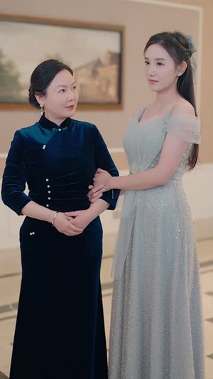 《离婚当天商界大佬身份曝光了》（95集）看短剧全集嗨翻天