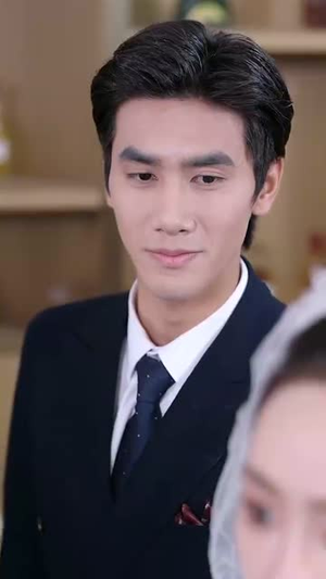 《余烬中的玫瑰》（33集）看短剧全集一爽到底