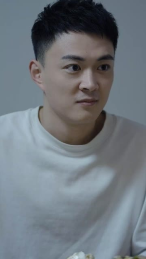 我在娱乐界大展宏图 (83集) 我在娱乐界大展宏图 (83集)精彩连连免费看