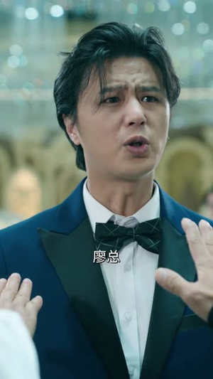 《救命上司竟成了我的后妈》（72集）短剧免费看全集畅快