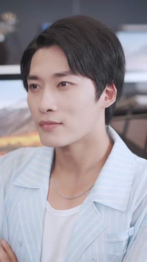 《我休息就能变强》(101集)短剧免费畅享全集追