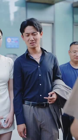 《最强破烂王》(91集)免费短剧尽情追看