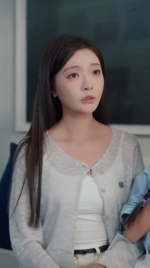 《萝莉来砸门爹地请接招》（98集）畅看短剧全集免费