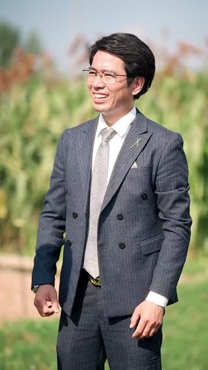 《神级农民从种出纯金大西瓜开始》（90集）热门短剧完整版免费看