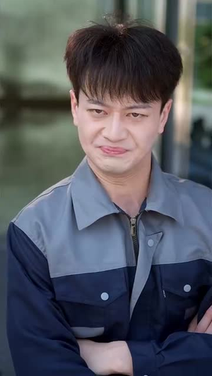 《我有三千分身，进厂打螺丝》(80集)免费短剧一看到底