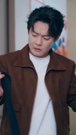 《本仙尊不当赘婿》（60集）免费短剧畅享全集观看