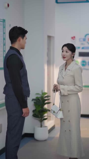 《你迟到了很多年》(30集)爆款短剧免费一看到底