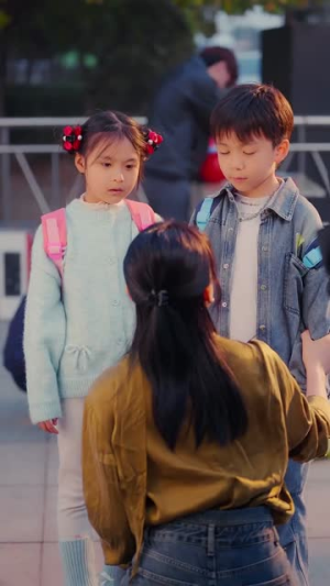 中年被裁后,我拿下总裁弟弟(66集) 中年被裁后,我拿下总裁弟弟(66集)好看的短剧