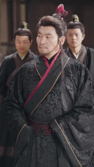 《撞破师尊女儿身，气运归我》（80集）热门短剧在线速看