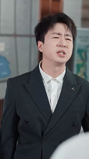 《挖地成宝，我脑中有张藏宝图》（70集）看短剧解锁宝藏剧情